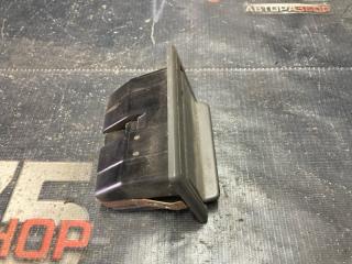 Пепельница задняя левая TOYOTA TOWN ACE 1999