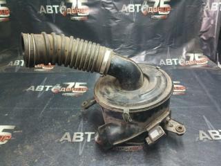 Корпус воздушного фильтра TOYOTA SURF 1993