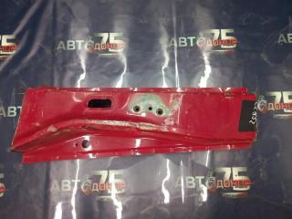 Центральная стойка кузова правая TOYOTA AURIS 2007 Б/У Центральная стойка кузова правая TOYOTA AURIS 2007