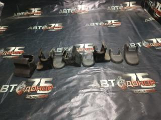 Заглушка крепления сиденья TOYOTA AURIS 2007 Б/У Заглушка крепления сиденья TOYOTA AURIS 2007