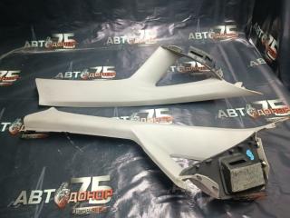 Накладка стойки лобового стекла TOYOTA AURIS 2007