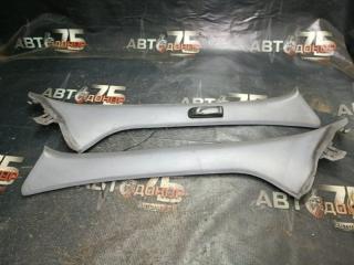 Накладка стойки лобового стекла TOYOTA IPSUM 1998