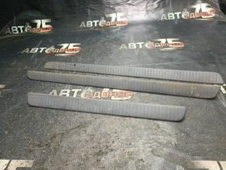 Накладка порога TOYOTA IPSUM 1998