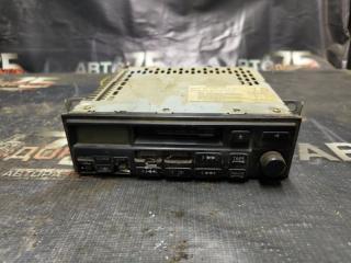 Магнитофон NISSAN R'NESSA 1998