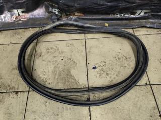 Уплотнительная резинка двери багажника TOYOTA SPACIO 1998