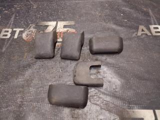 Заглушка крепления сиденья TOYOTA RAV4 1998 Б/У Заглушка крепления сиденья TOYOTA RAV4 1998