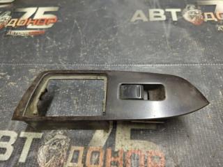 Кнопка стеклоподъемника задняя правая TOYOTA MARK II 1993