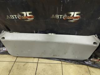 Накладка двери багажника задняя TOYOTA NADIA 2000 Б/У Накладка двери багажника задняя TOYOTA NADIA 2000