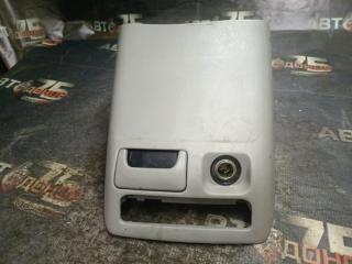 Центральная консоль TOYOTA NADIA 2000