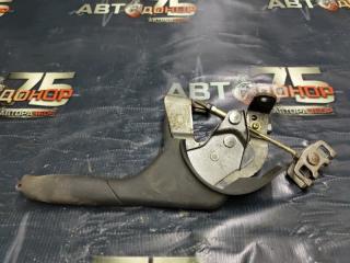 Рычаг стояночного тормоза TOYOTA IST 2002