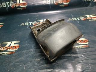 Кожух рулевой колонки TOYOTA IST 2002 Б/У Кожух рулевой колонки TOYOTA IST 2002