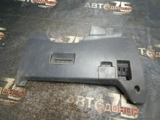 Консоль под рулевой колонкой TOYOTA RAV4 1995