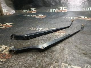 Дворник лобового стекла TOYOTA RAV4 1995 Б/У Дворник лобового стекла TOYOTA RAV4 1995