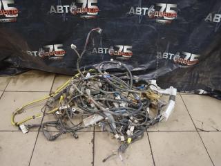 Коса салонная TOYOTA COROLLA 2001 Б/У Коса салонная TOYOTA COROLLA 2001