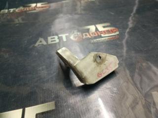 Заглушка бампера задняя правая NISSAN LAUREL Б/У Заглушка бампера задняя правая NISSAN LAUREL