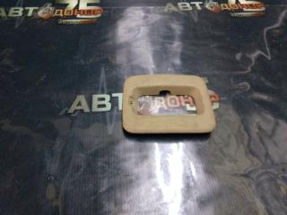 Заглушка крепления сиденья TOYOTA LAND CRUISER Б/У Заглушка крепления сиденья TOYOTA LAND CRUISER