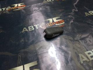 Заглушка крепления сиденья TOYOTA COROLLA FIELDER Б/У Заглушка крепления сиденья TOYOTA COROLLA FIELDER
