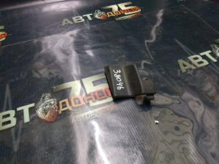 Заглушка крепления сиденья TOYOTA COROLLA FIELDER Б/У Заглушка крепления сиденья TOYOTA COROLLA FIELDER