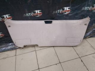 Обшивка двери багажника задняя TOYOTA GAIA