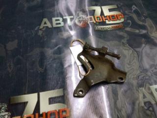 Кронштейн генератора HONDA CR-V