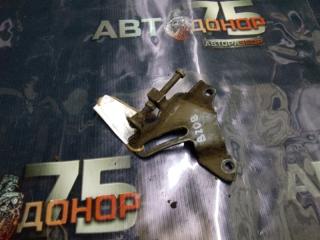 Кронштейн генератора HONDA CR-V