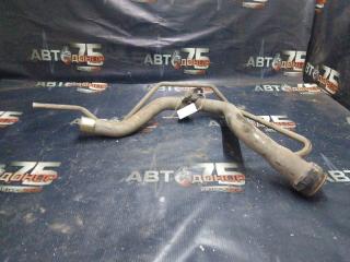 Горловина топливного бака TOYOTA CALDINA