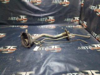 Горловина топливного бака TOYOTA MARK II