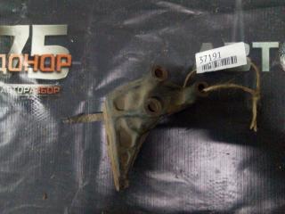 Кронштейн двигателя TOYOTA IPSUM Б/У Кронштейн двигателя TOYOTA IPSUM