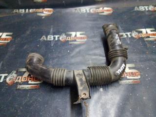 Патрубок воздушного фильтра MAZDA DEMIO