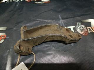 Кронштейн двигателя TOYOTA VISTA Б/У Кронштейн двигателя TOYOTA VISTA