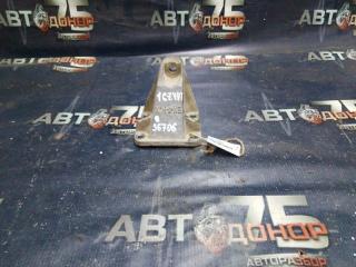 Кронштейн двигателя TOYOTA MARK II Б/У Кронштейн двигателя TOYOTA MARK II