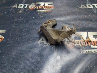 Кронштейн двигателя TOYOTA VISTA Б/У Кронштейн двигателя TOYOTA VISTA