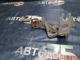 Кронштейн двигателя TOYOTA VITZ Б/У Кронштейн двигателя TOYOTA VITZ