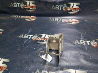 Кронштейн двигателя NISSAN AD Б/У Кронштейн двигателя NISSAN AD