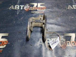 Кронштейн двигателя NISSAN LANGLEY Б/У Кронштейн двигателя NISSAN LANGLEY