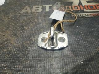 Петля замка двери TOYOTA CROWN