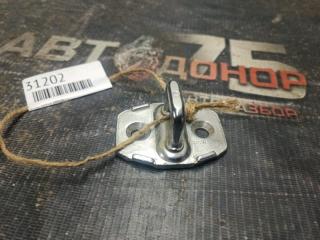 Петля замка двери TOYOTA CROWN