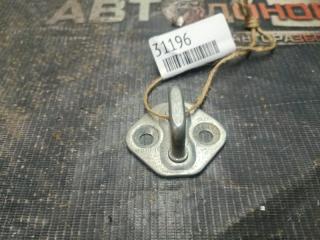 Петля замка двери TOYOTA COROLLA