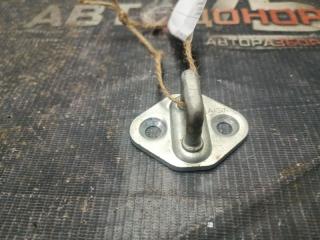 Петля замка двери TOYOTA MARK II