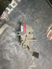 Замок капота TOYOTA CALDINA Б/У Замок капота TOYOTA CALDINA