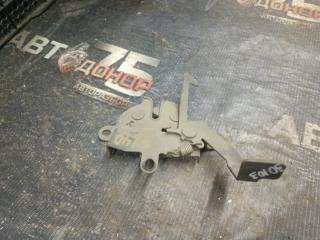 Замок капота TOYOTA CAMRY Б/У Замок капота TOYOTA CAMRY