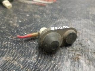 Концевик двери TOYOTA MARK II