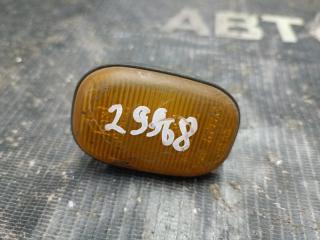 Повторитель поворота в крыло TOYOTA COROLLA