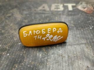 Повторитель поворота в крыло NISSAN BLUEBIRD