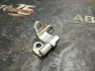 Петля двери задняя правая TOYOTA CROWN