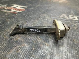 Ограничитель двери NISSAN SERENA