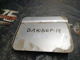 Лючок топливного бака NISSAN BLUEBIRD