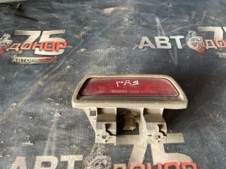 Стоп-сигнал в салоне задний TOYOTA GAIA