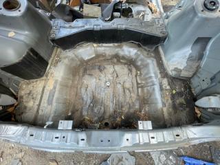 Пол багажника Nissan X-TRAIL Б/У Пол багажника Nissan X-TRAIL