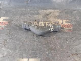 Патрубок радиатора верхний TOYOTA CALDINA